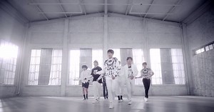 BTS radiates in dance version of "For You" PV