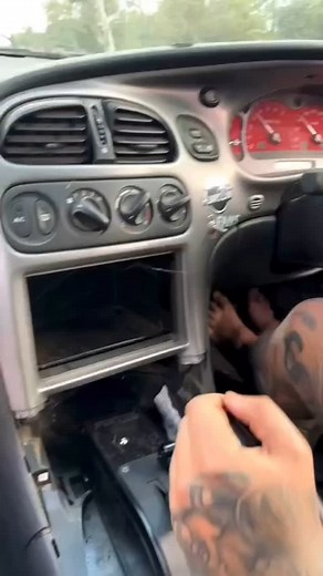 On board shot with @kingiee123 #holden #commodore #holdencommodore #sendit #fullsend #tipin #skids #burnout #burnouts #holdenaustralia #holdenlife #holdensofinstagram #instaholdens #cars #carsdaily #aussiecars #carlifestyle #fyi #fyp #reel #reels #reelsinstagram #instareels #facebookreels #reelitfeelit #gmh #holdencartel | Holden Cartel