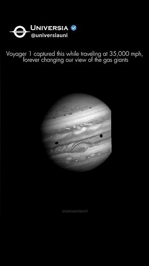 The First Time-Lapse of Jupiter: Voyager's 'Blue Movie' 🪐🌀