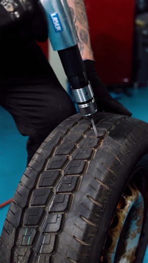 Speed up tyre plug repairs in your workshop with this tough 2-piece pneumatic set from Laser Tools. Designed for use with an air or electric hammer, it makes preparing holes and fitting rope-style tyre plugs faster and more consistent — even on reinforced tyres found on EVs, 4x4s and commercial vehicles. 💨🔧 The set includes a hole cleaning file punch and a plug-fitting needle, both forged from durable chrome molybdenum for long-lasting performance and reliability. 📍 Available now from your lo
