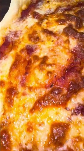 Deep Pan Large Party Size Pizza !