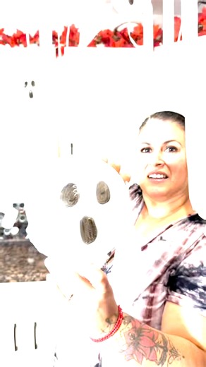 DIY Halloween party hack! This video was produced by Andrea and Annabel. | Creative Crafting