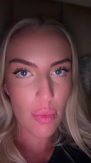 วิดีโอของ Elsa Thora (@elsathoraxo) พร้อมเพลง original sound - Elsa Thora