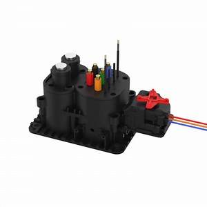 [Hot Item] New Energy Electric Vehicle Charging Socket Electric Auto Parts Charging Port EV Connectors Socket