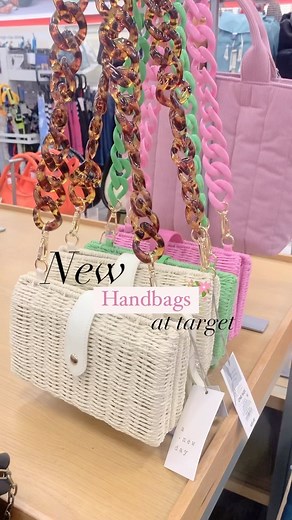 Lauren Karhoff | NEW & NOW ONLINE Handbags at Target 🎯 Spotted these little cuties on my last Target run & I’m in LOVE 😍 The spring colors, the straw look,... | Instagram