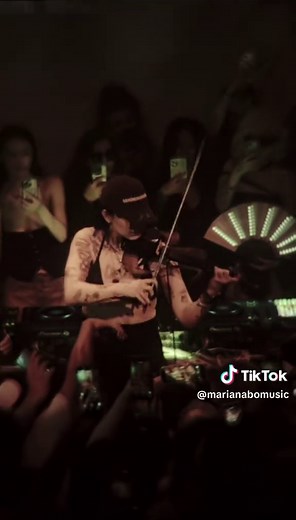 Vivaldi's Masterful Violin Works by Mariana Bo