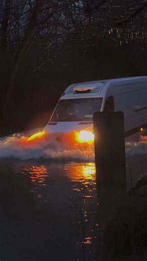 Game Over…😬😳 #Fails #TooFast #FloodedEngine #BrandNewVanRuined #FLOOD (YouTube: BENGREGERS ☑️🎥)