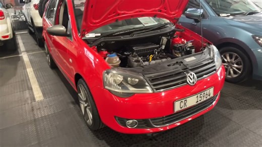 2015 Volkswagen Polo Vivo 1.6 Maxx 5-Door