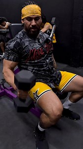 652K views · 14K reactions | Principiantes no realizen su press de hombros de manera incorrecta acontinuacion te ayudo a corregirlo | Es modo bestia no a lo bestia | Facebook