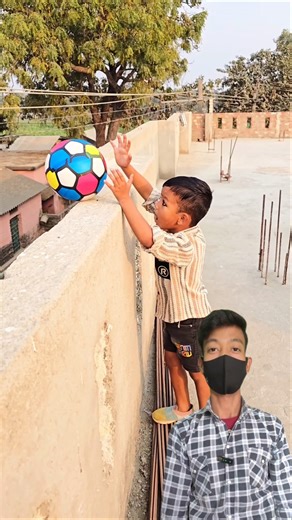 Introducing the "VitaWear SmartBand," a next-generation wearable gadget🎉