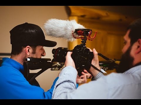 Cocking the Carbon Express Pile Driver 390 Crossbow