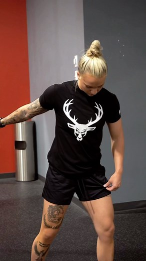 1.4K reactions · 23 shares | push day today  hope everyone has a fun & relaxing weekend!! if you’re interested in checking out my programs, they’re linked in my bio! use code: SPRING for 20% off  | Ellen Nieman Fitness | Facebook