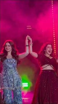 Ayesha Khan & Jasmine Sandlas on Sharat song |Shararati girls| #ayeshakhan #dancevideo #shorts