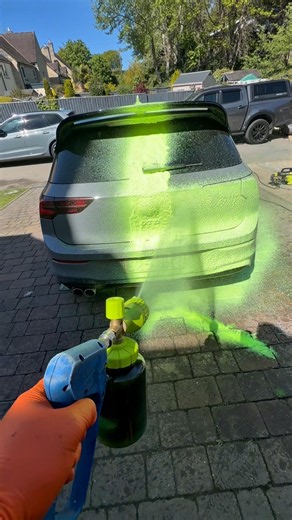 Disgusting Volkswagen Golf GTI Snow Foam Wash 💦 #satisfying #detailing #carcleaning #asmr #pov