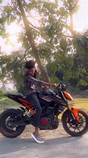 Ktm duke 250 kisa ka kisa ka dream bike hai ❤️ #shorts #viral
