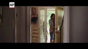 Allison Janney is an 'invisible woman' in new dramedy