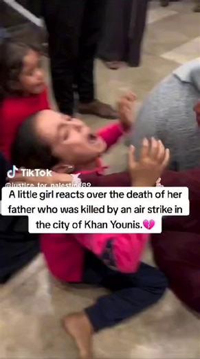 WATCH: This little Palestinian girl reacts to the death of her father who was killed during an airstrike in the city of Khan Younis. Gift of the Givers focus is to help and support the innocent civilians and to attempt to ease their pain and suffering. How can you donate to Palestine? 🟢 Gift of the Givers banking details: Bank: Standard Bank Branch: Pietermaritzburg Account Number: 052137228 Branch Code: 057525 Reference: "Palestine" 🟢 Backabuddy https://www.backabuddy.co.za/champion/project/b
