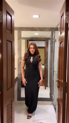 ayesha khan looking beautiful in black dress | ayesha khan popular song | #ayeshakhan #shortsfeed