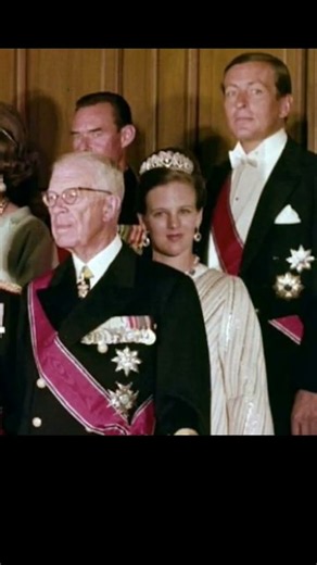👑 58 Years of Love: King Harald V & Queen Sonja’s Royal Love Story ❤️🇳🇴 #ytshortsusa