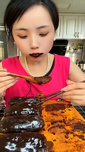 Enjoying some delicious chocolatey treats! 🍫😋 Who else loves desserts? #SweetEscape #FoodieFun | Leslie S. Evans