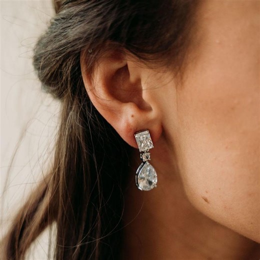 Elegant Crystal Bridal Drop Earrings, Silver Classic Wedding Earrings for Bride - Etsy