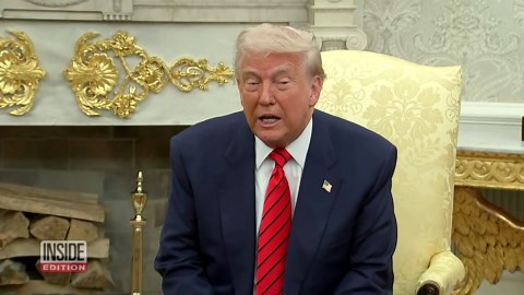 Are the Oval Office's New Gold Accents Fake?