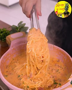 24K views · 222 reactions | Quick one-pan lunch, ready in twenty minutes. | Recipe is easy | Facebook