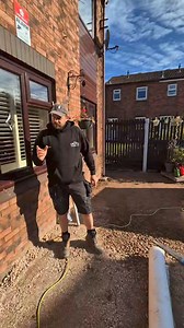 How we set our levels through any project ⚒️⚒️ Old way is to spin your 6ft level across the whole garden but when your working on split levels this can be a little inaccurate. #how #to #landscape #garden #landscaping #patio #prep #easy #way #tips #diy #DIY #fyp #fyppp #fypppppppppppppp | LNC Landscapes and Paving