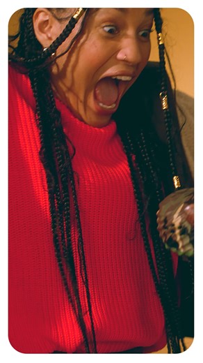 She gave him comfort. He gave her drip. 🖤🎁 Echo Wave. Echo Clog. Two styles. One holiday moment. Because Crocs run in the family 💚 #CrocsHoliday #EchoLove #ComeAsYouAre | Crocs Suriname