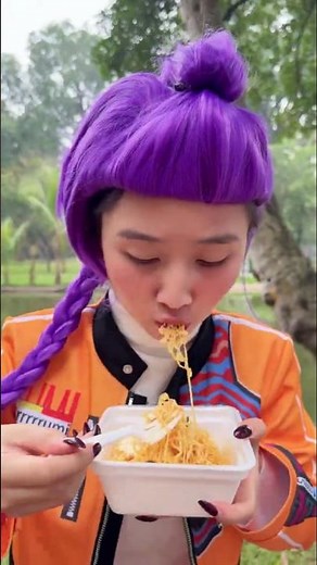 Can Rumi survive the SQUID GAME Noodle Challenge 🔴🔫 #kpop
