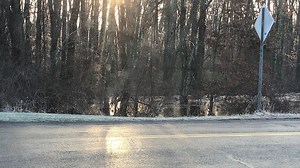 Chicago Forecast: Winter Weather Advisory, Freezing Rain Leads to Slick Road Conditions