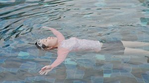 Asian Woman Swimming Blue Pool Stock Footage Video (100% Royalty-free) 1088157051 | Shutterstock