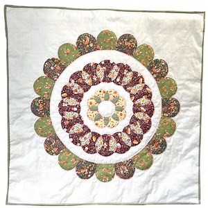 Sewmotion Sun Spell Hello Autumn EPP Quilt Kit: Instructions, 68 Paper Pieces & Fabric