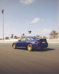 This is what 390kW & 650NM of torque looks like. Let us know how you go in the comments 👇 The BMW M2 CS. #BMW #BMWAU #BMWM #THEM2 | BMW Australia