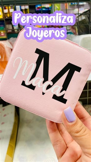 Insumos con Amor | Tienda de Manualidades y Talleres Creativos | REPOSICIÓN DE JOYEROS 🥰. ✨Nos llegó nuevo stock de joyeros para personalizar, podemos utilizar vinilo textil para poder crear nombres,... | Instagram