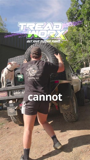 Hilux Gets New Spare Tire After Previous One Was Knocked Off