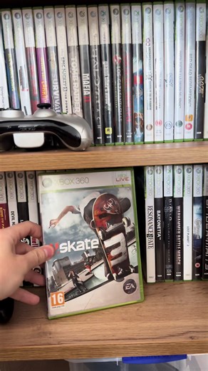 Dia 3 enseñando mi coleccion de videojuegos, hoy Skate 3 🛹 #xbox #skate3
