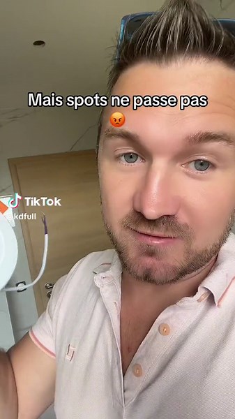 Installation de spots LED : pas besoin d'électricien !