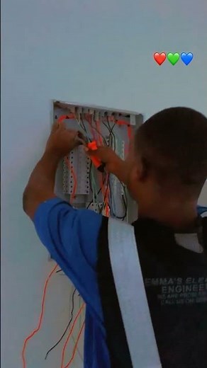 How 3 Phase Wiring Really Works (Simple Explanation for Beginners!)”Hashtags:#ThreePhaseWiring