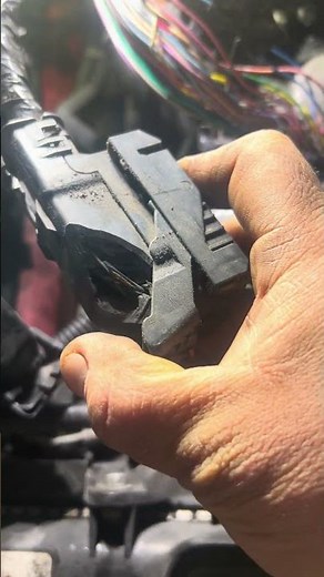 This is a quick wire repair I was about to do on a #Camaro for the ECM connectors #chevrolet