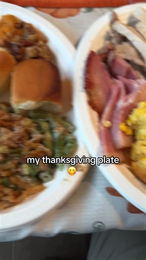 Salvador Sanchez on Instagram: "turkey, ham, mash potatoes, corn, green bean casserole,mac & cheese, stuffing, cornbread casserole, rolls, apple pie, pecan pie, banana cream pudding, & brownie bites 🫠 (diet soda to watch my sugar) @getrawnutrition @retaliationproject - code: MONKY • • • • • • • • • • • • • • • #fyp #bigback #thanksgiving"