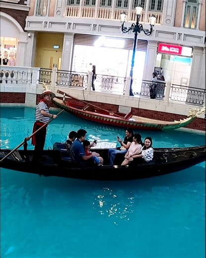 You MUST Try This In Macau! 🔥 Gondola Ride Experience