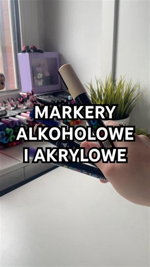 ALCOHOL vs ACRYLIC markers