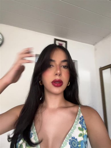 Os vídeos de Emylle Alves (@soul_emy) com som original - ni.quem