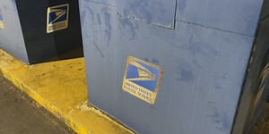 USPS warning against dropping off mail and packages at night