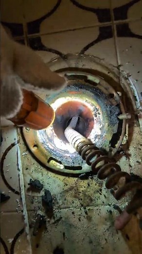 Main Bathroom Drain Unclogged - Ridgid K-60 Snake Through Toilet Drain