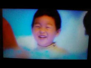 Boohbah: Piggy Bank Present Giving