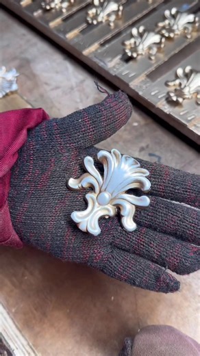 Enhance Your Designs with PS Carving Techniques