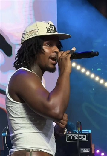 Favorite Song Toosii - Meaning, Chart Success & Streams