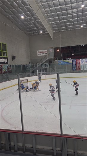 Save & Cover the puck #hockey #hockeyhighlights